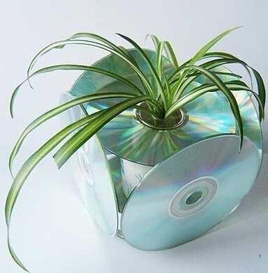 教你廢舊光盤DIY美麗的花盆
